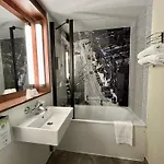 Campanile Nature - Bordeaux Est Hotel
