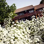 Hotel Campanile Nature - Bordeaux Est 3*