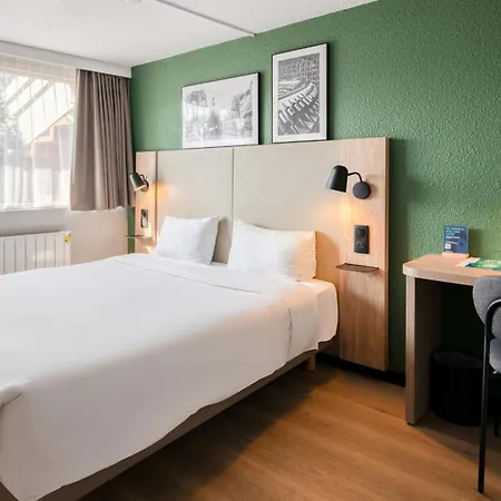 Hotel Campanile Nature - Bordeaux Est