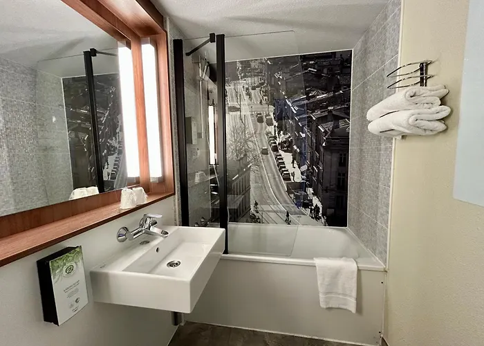 Campanile Nature - Bordeaux Est Hotel