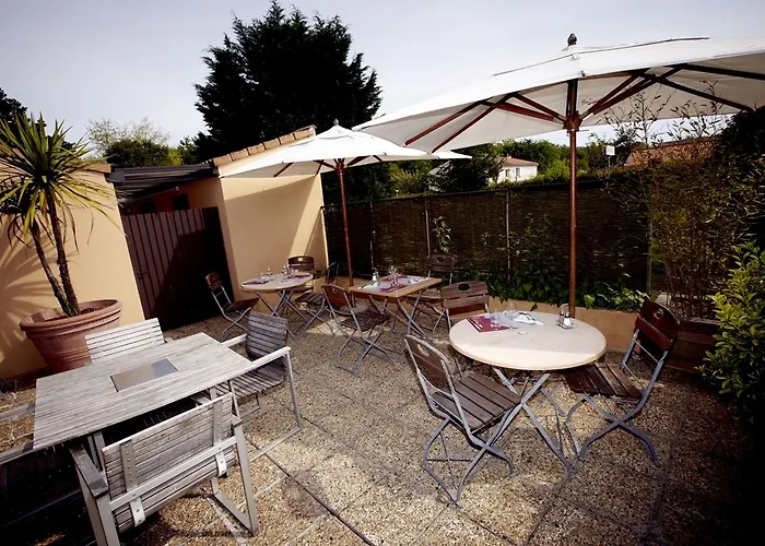 Campanile Nature - Bordeaux Est Hotel